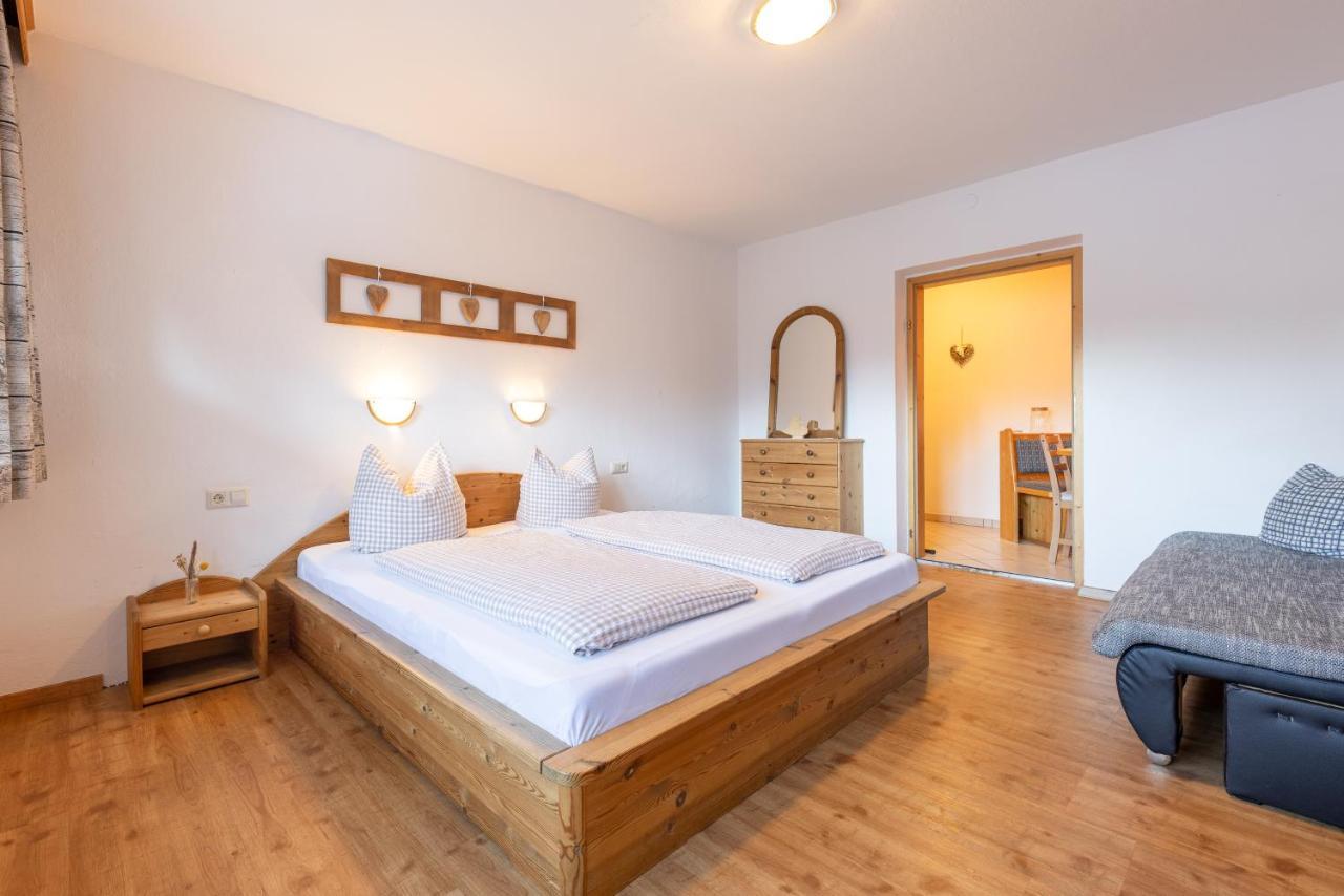 Kassnhof - Urlaub In Den Bergen Appartement Telfes im Stubai Buitenkant foto
